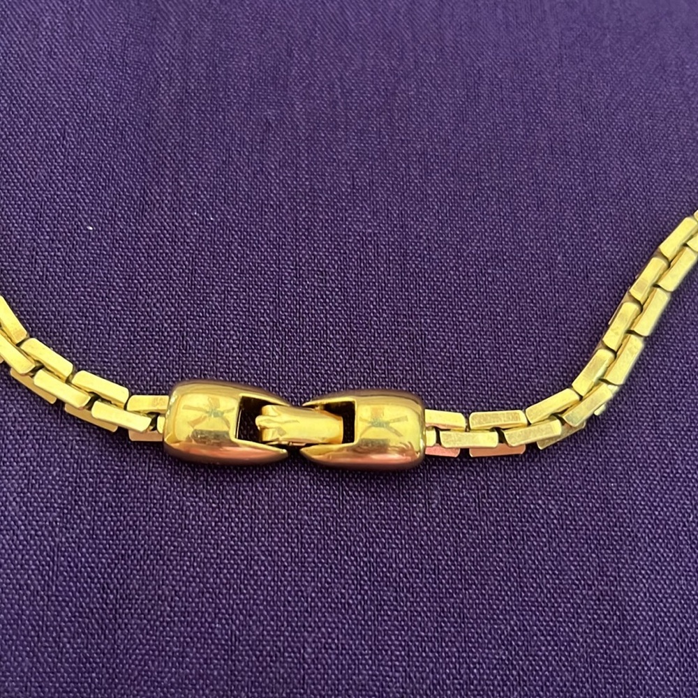 Women’s Vintage Givenchy Paris/NewYork 1980 Boston Chain Link Necklace - Picture 3 of 5